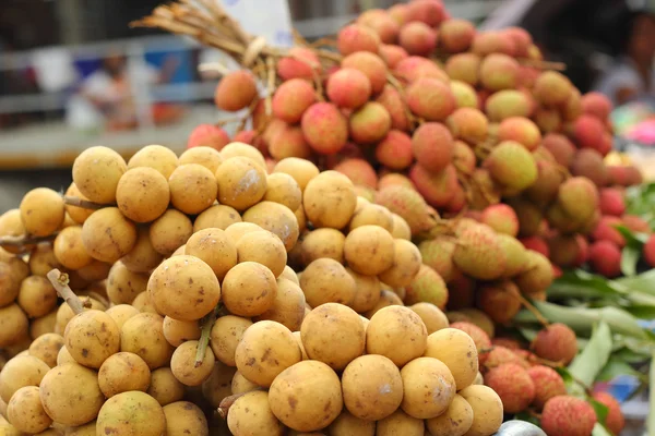 Longkong maduro en el mercado — Foto de Stock