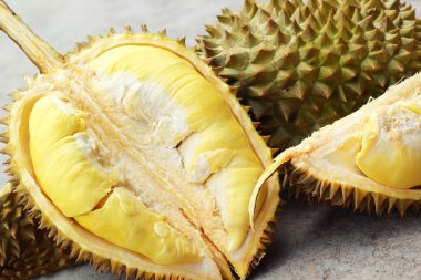Durian meyve yemek için olgunlaşmış