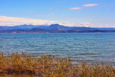 Brescia İtalya 'nın Limon Konsolosu Garda' nın panoraması