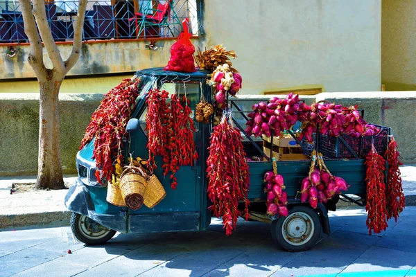 Tropea kırmızı biber ve soğan italyan
