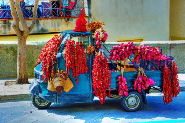 Tropea Red Chillies Onions Italy — Stock Photo, Image