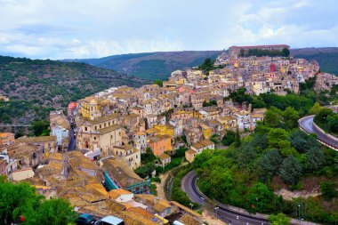 Ragusa Sicilya 'nın tarihi merkezi manzarası