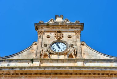XIX yüzyıl belediye binası Ostuni, Puglia, İtalya