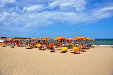 Sicilya 'nın en güzel plajlarından biri olarak kabul edilen plaj, İtalya' nın tamamında pek çok İtalyan ve yabancı turist için 21 Eylül 2021 San Vito lo capo italy 'dir.