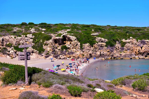 Turisták Strandon Cala Mosche Egyik Legszebb Strand Szicília Vendicari Természetvédelmi — Stock Fotó