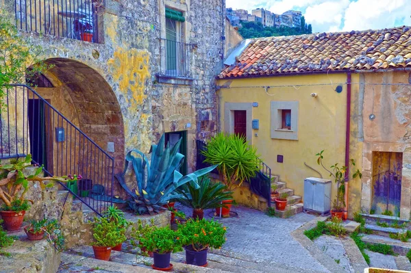 Вид Історичний Центр Сицилії Рагуса — стокове фото