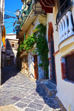 Agropoli İtalya 'nın tarihi merkezine bir göz atalım.