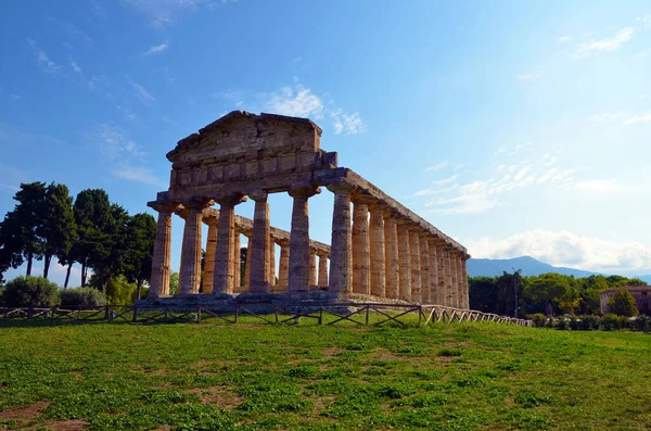 Paestum Capaccio Itálie Starověké Trosky Pozůstatků Náboženských Staveb Starověké Řecké — Stock fotografie