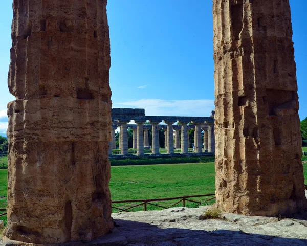 Paestum Capaccio Włochy Starożytne Ruiny Pozostałości Zabudowań Religijnych Starożytnej Dominacji — Zdjęcie stockowe