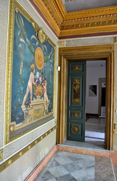 Spadaro宮殿インテリアは19世紀 20世紀の自由スタイルです9月20 2018 Scicli Italy — ストック写真