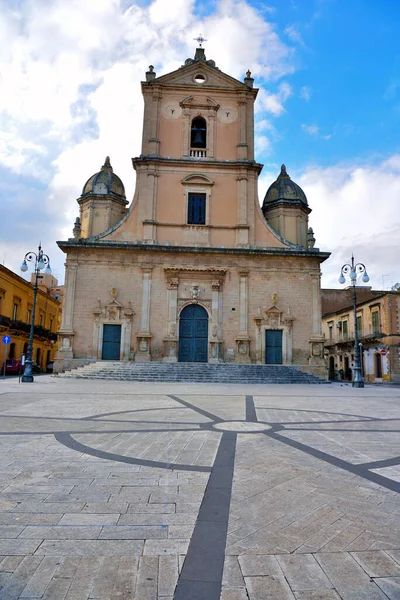 Iglesia San Juan Bautista Vittoria Ragusa Sicilia Italia — Foto de Stock