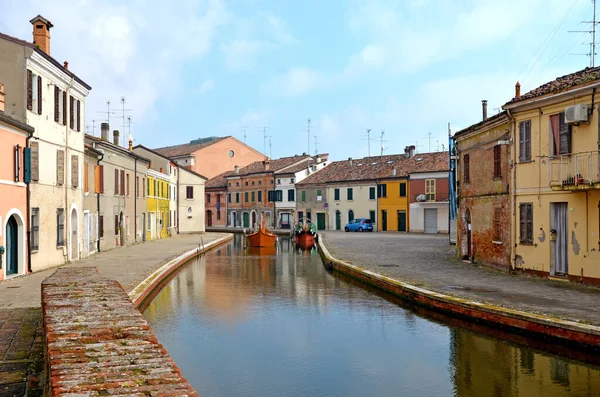 Pequena Cidade Italiana Comacchio Também Conhecida Como Pequena Veneza Região — Fotografia de Stock