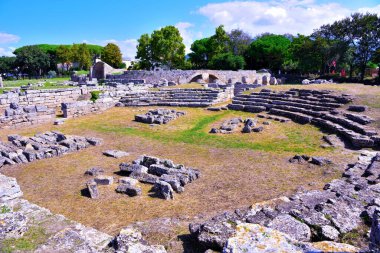Paestum capaccio İtalya antik Yunan hakimiyetinin kalıntılarının kalıntıları.