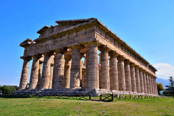 Ναός Του Ποσειδώνα Χτίστηκε Δωρική Σειρά Γύρω Στο 460450 Paestum — Φωτογραφία Αρχείου