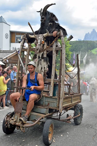 Villnosser Dorffest Święto Wioski Lipca 2018 Peter Val Funes Włochy — Zdjęcie stockowe