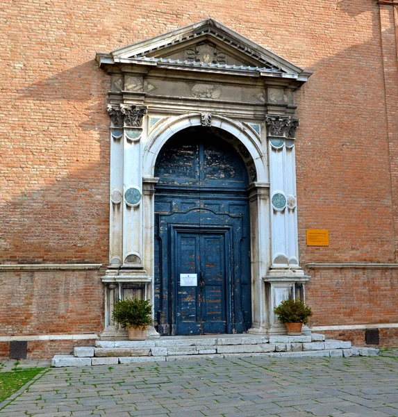 Базиліка Санта Марія Вадо Феррара Італія — стокове фото