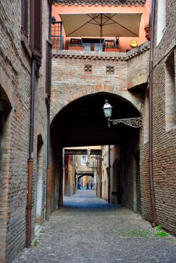 Delle volte üzerinden, tarihi merkez, Ferrara İtalya