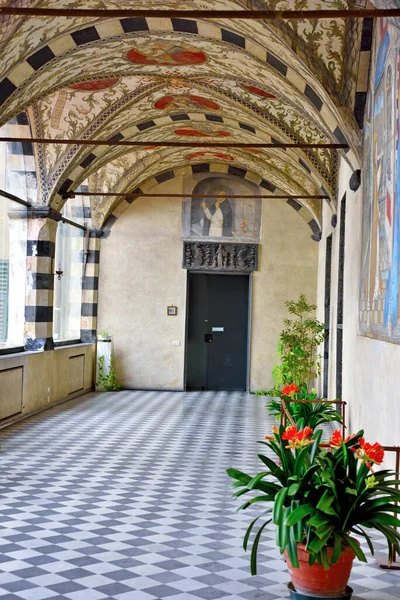 Kloosterinterieur Van Kerk Museum Santa Maria Castello Genua April 2018 — Stockfoto