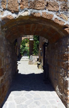 Civita di Bagnoregio Viterbo İtalya 'ya bir göz atalım.