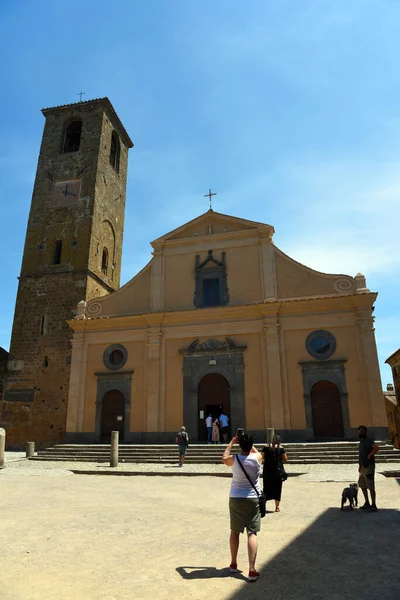 Iglesia San Donato Encuentra Frente Antiguo Ayuntamiento Piazza San Donato — Foto de Stock