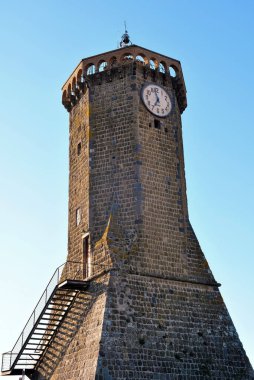 Marta Lazio İtalya 'daki saat kulesi.