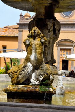Büyük Çeşme Katedral Meydanı Tuscania İtalya