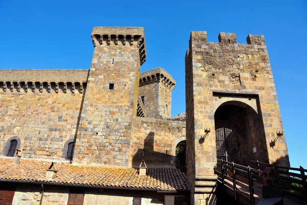 Замок Больсена Вітербо Італія — стокове фото