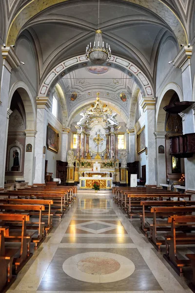 Interior Cathedral Saints Peter Paul Xiii Century Baroque Style May — Foto de Stock