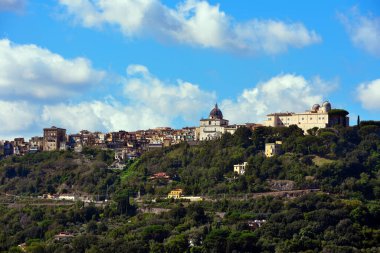 İtalyan kalesi Gandolfo Lazio Panoraması
