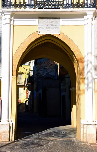 Portão Relógio Castelo Montalbano Jonico Basilicata Itália — Fotografia de Stock