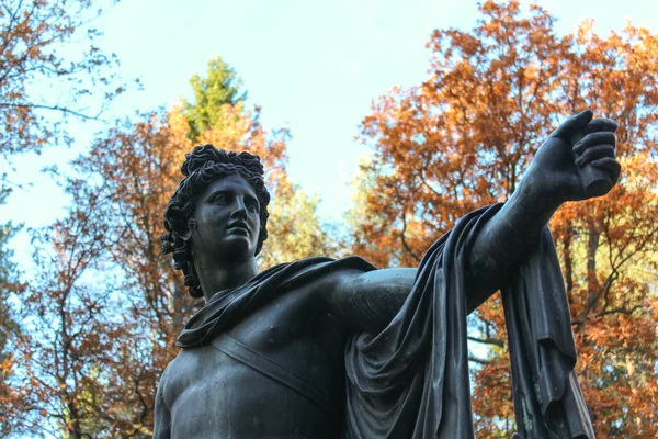 Apollo heykel pavlovsk Park