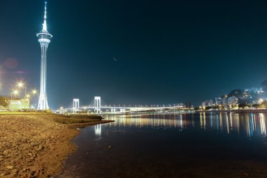 Geceleri macao kulesinin görünümü