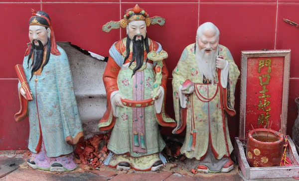 Chinesische heilige Männer im sam seng Tempel — Stockfoto