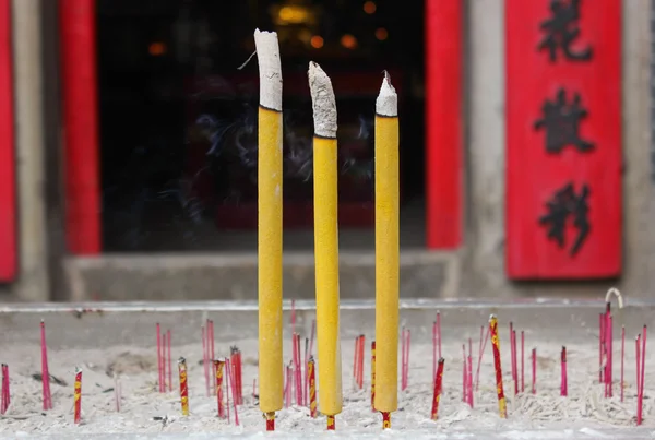 Sam seng Tapınağı'nda Çin için için yanan mumlar Telifsiz Stok Imajlar