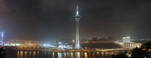 Makao kule ile gece macao Panoraması