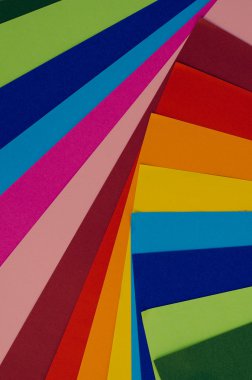 renkli kağıtlar