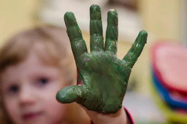 Barn målning hand — Stockfoto