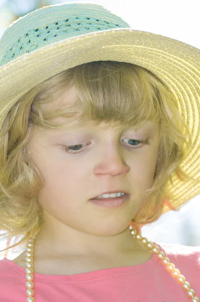 Girl with hat — Stock Photo, Image