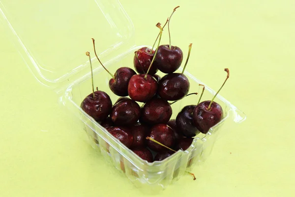 Fresh Cherry — Stock Photo, Image