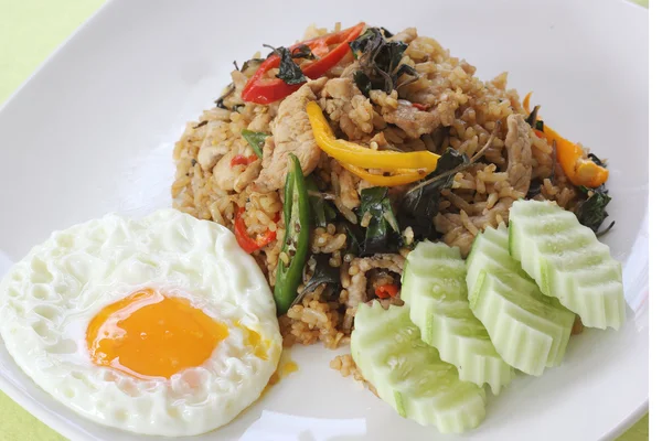 Fried rice with basil, chili and pork — Stock Photo, Image