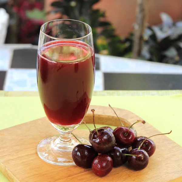 Cherry juice — Stock Photo, Image