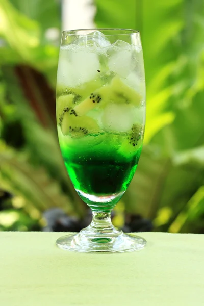 Jus de kiwi Soda — Photo