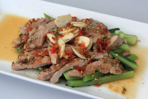 Domuz eti baharatlı salata — Stok fotoğraf