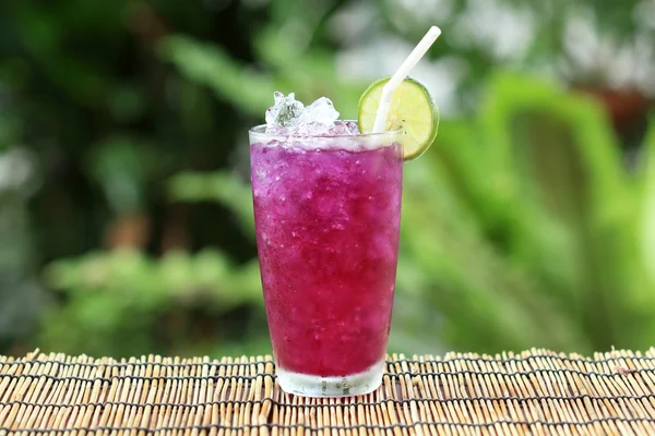 Refresque a bebida fria da erva tailandesa — Fotografia de Stock