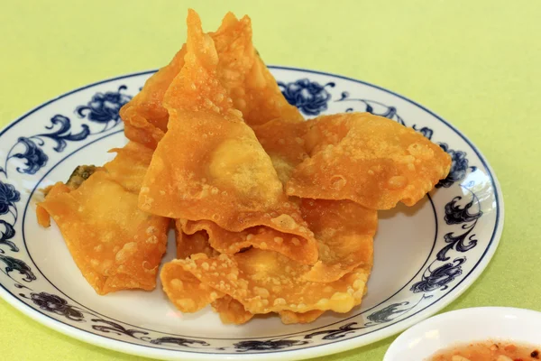 Hluboké smažené wonton — Stock fotografie