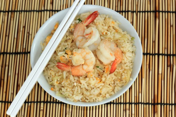 Stir fried rice with shrimp — Stock Photo, Image