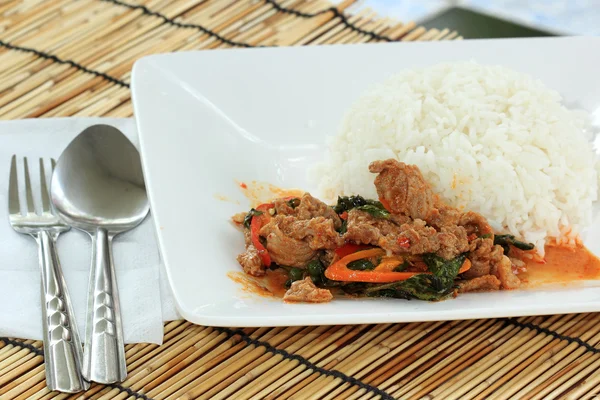 Panang Rindfleisch und Dampfreis — Stockfoto