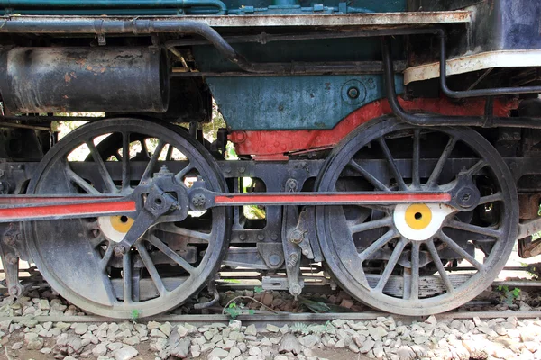 Ruedas del viejo tren expreso — Foto de Stock