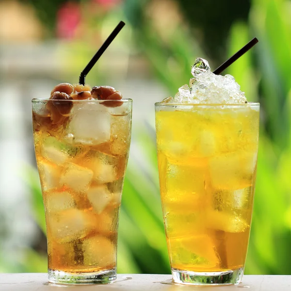 Agua de crisantemo y agua fría Longan — Foto de Stock