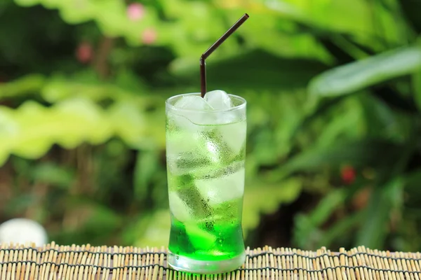 Green fruit soda — Stock Photo, Image